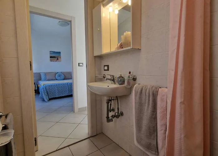 Apartmán Cozy Floor With Shared Garden *