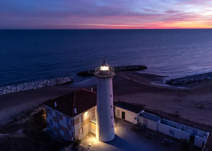 Cozy Floor With Shared Garden Daire *