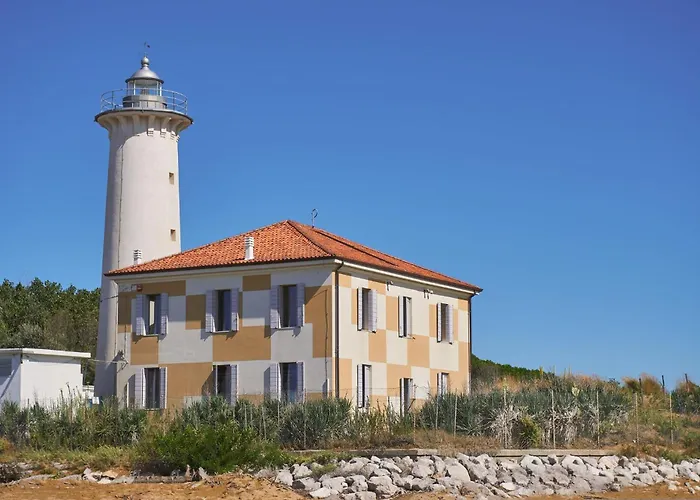 Cozy Floor With Shared Garden Bibione